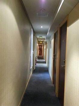Hotel Vintage Gare Du Nord By Hiphophostels Parigi